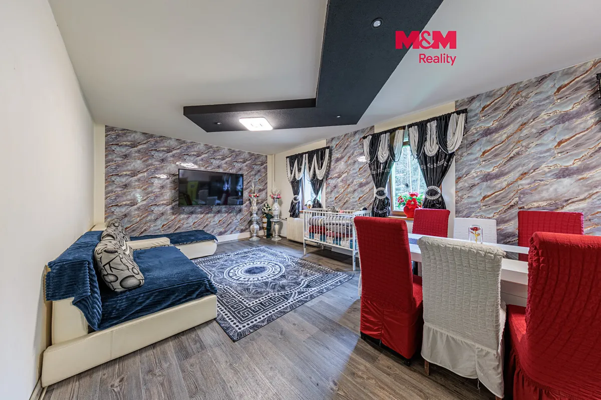 Prodej rodinného domu 176 m², pozemek 747 m²
